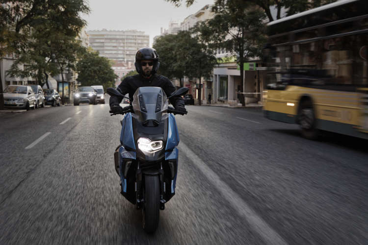 BMW c 400 x | BMW motoren | MotoPort